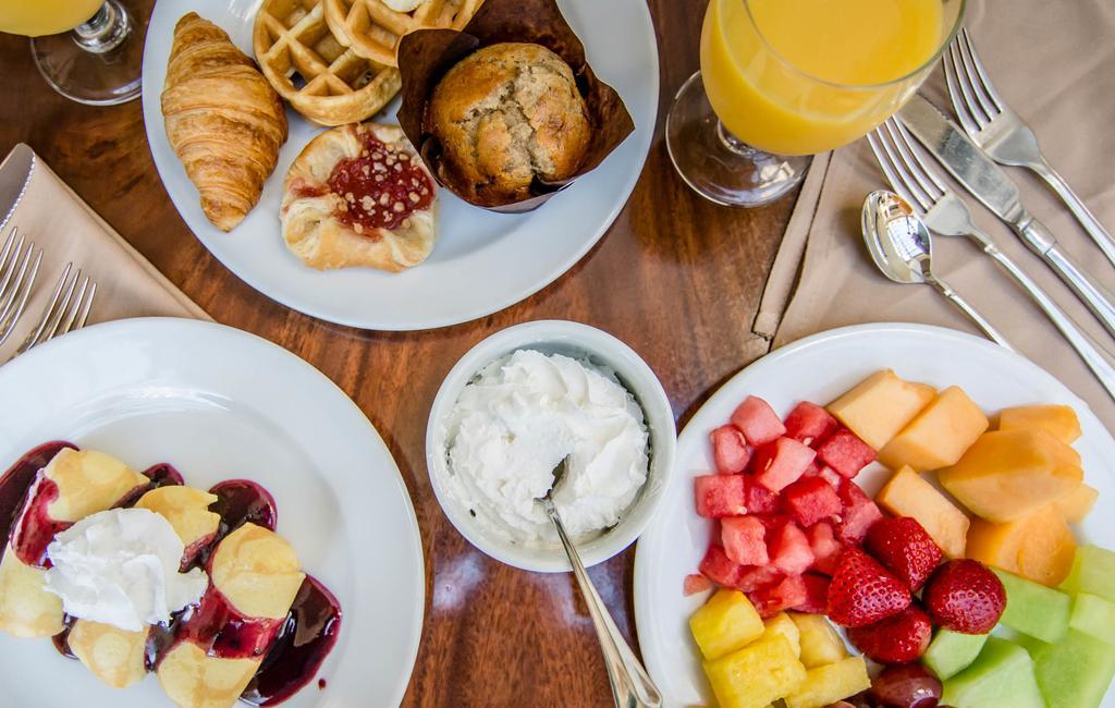 Chateau Elan At The Vintage Pokolbin Exterior foto A continental breakfast
